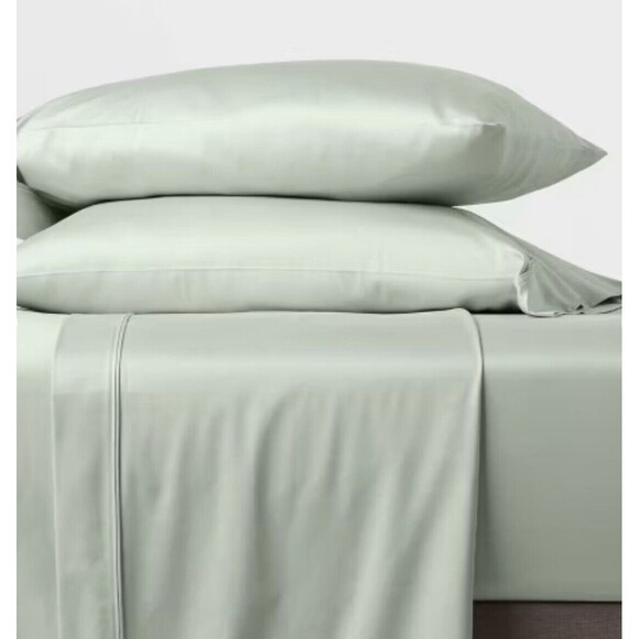 Solid Performance 400 Thread Count Sheet Set - Silver Green - Threshold - King - Picture 2 of 6
